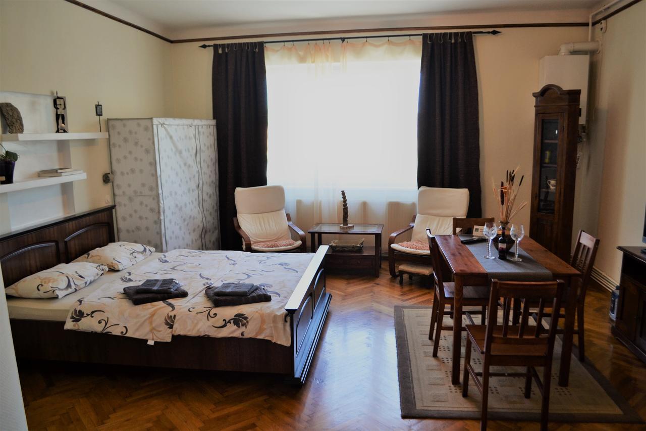 Studio Brasov Apartman Kültér fotó
